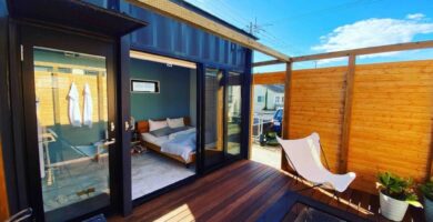 black-container-homes